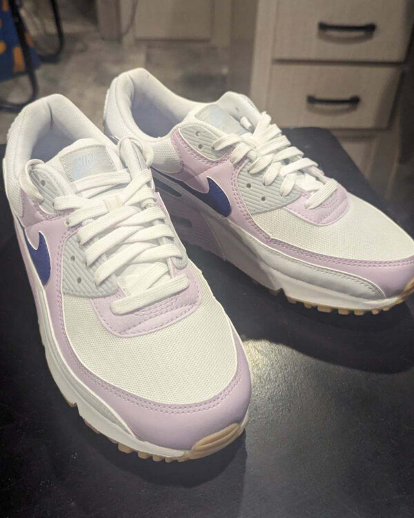Women's Nike Air Max 90 Platinum Shoes (Size 10W) - Image 2